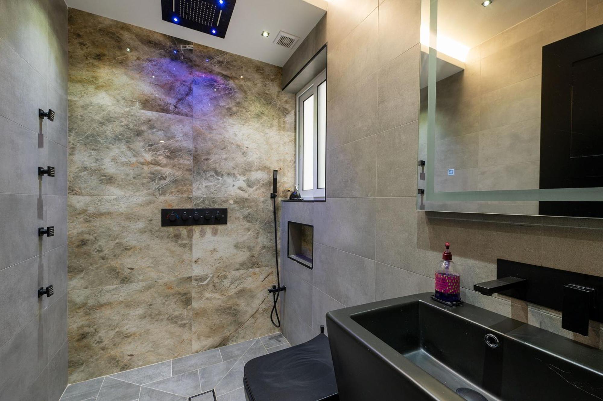 Modern 2 Bedroomed Apartment In Gzira Exteriör bild